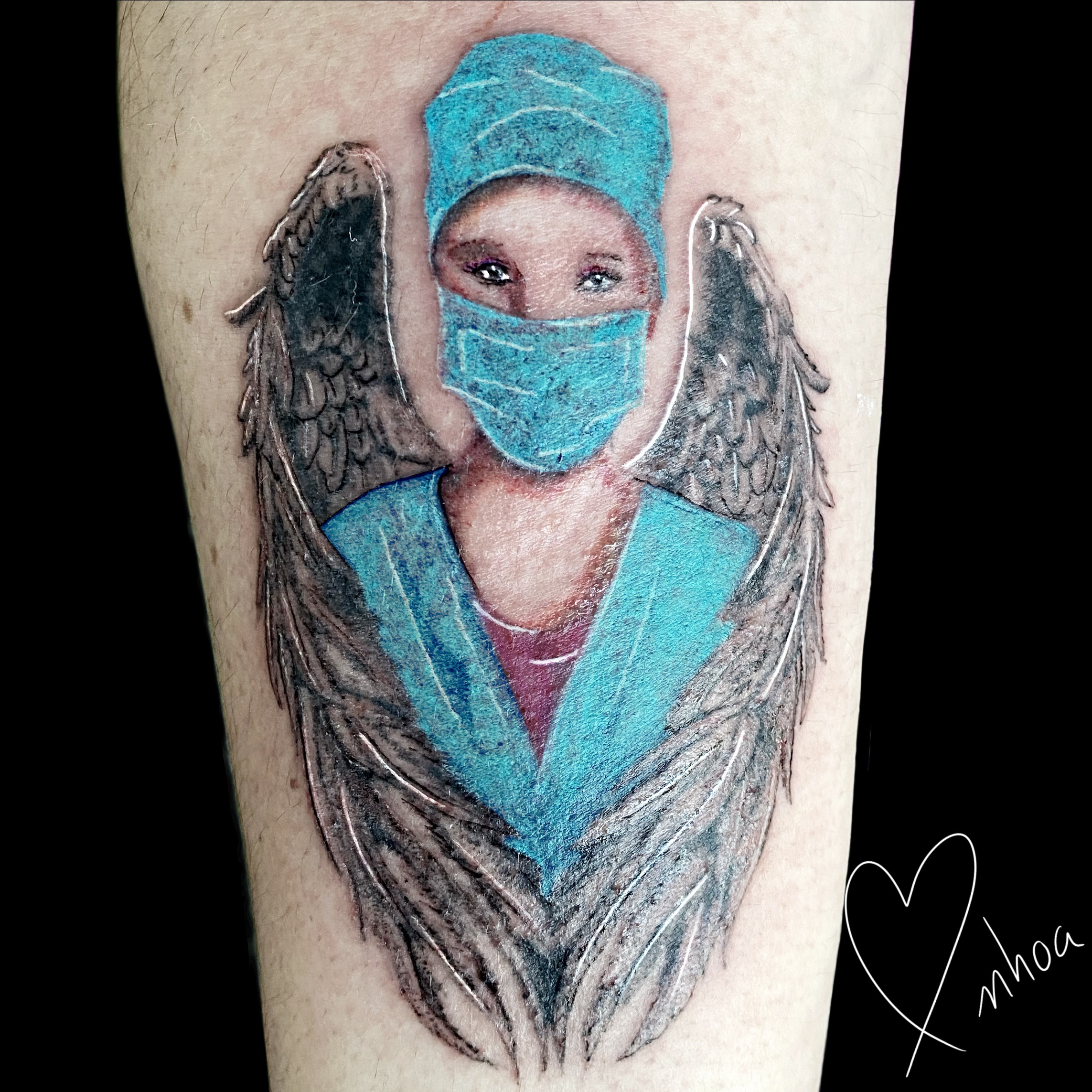 Tatuaje enfermera COVID – Nhoa Amigo